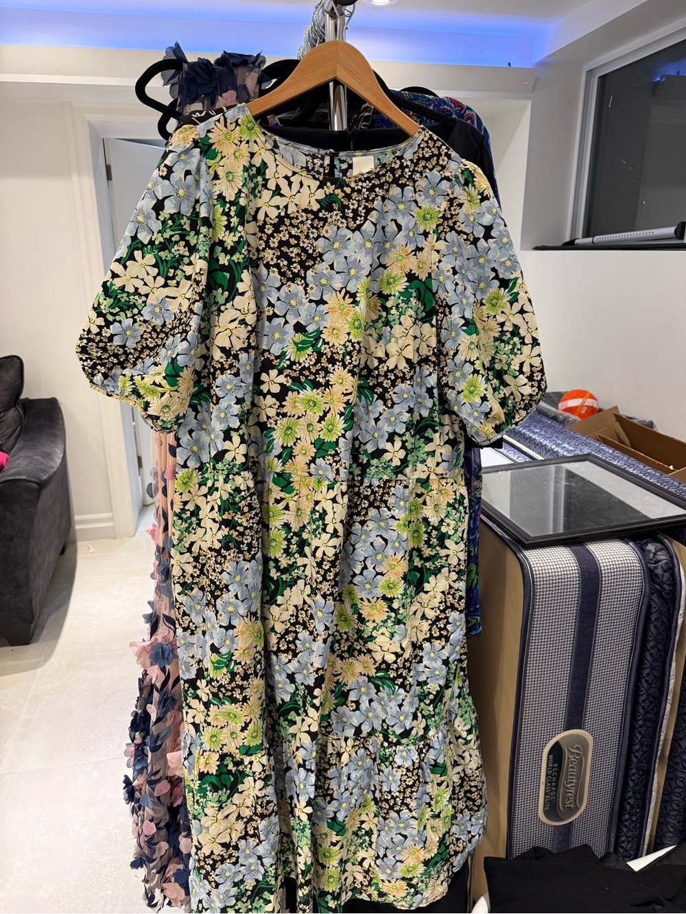 H&M Trend Floral Puff Sleeve Tiered Midi Dress L